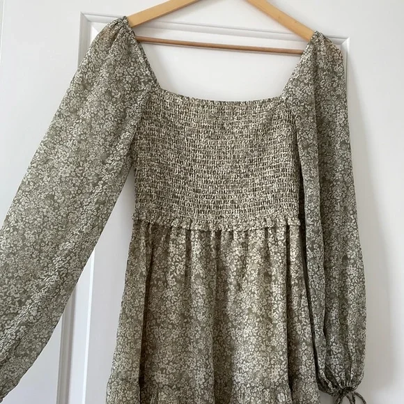 Dynamite Dress - Picture 3 of 3